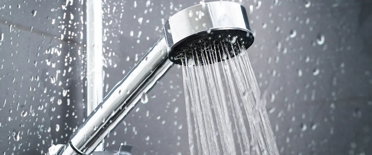 A simple shower head