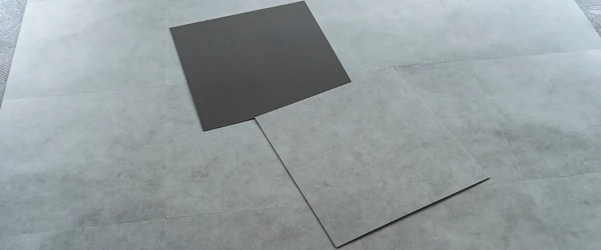 square pieces of bathroom vinyl flooring